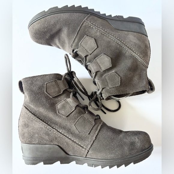 Sorel Women’s 10 Evie Major Dark Gray Waterproof Suede Lace Up Wedge Boots - Picture 1 of 11